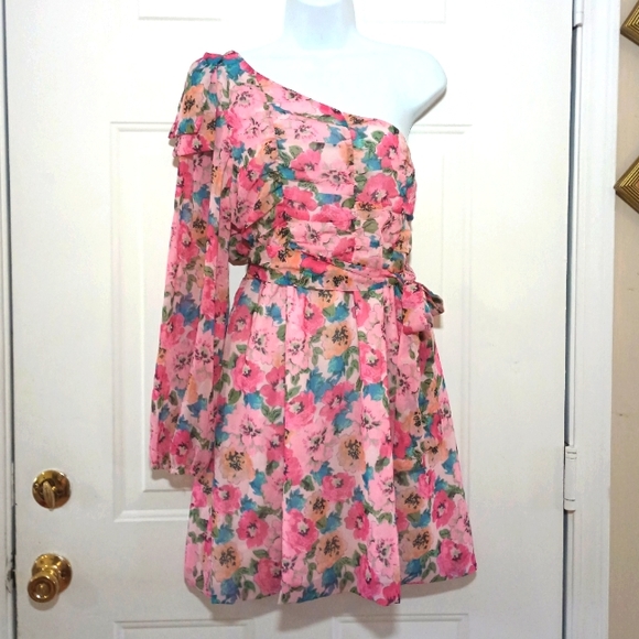 One Shoulder Long Sleeve Floral Mini Dress. Size L - Picture 1 of 14